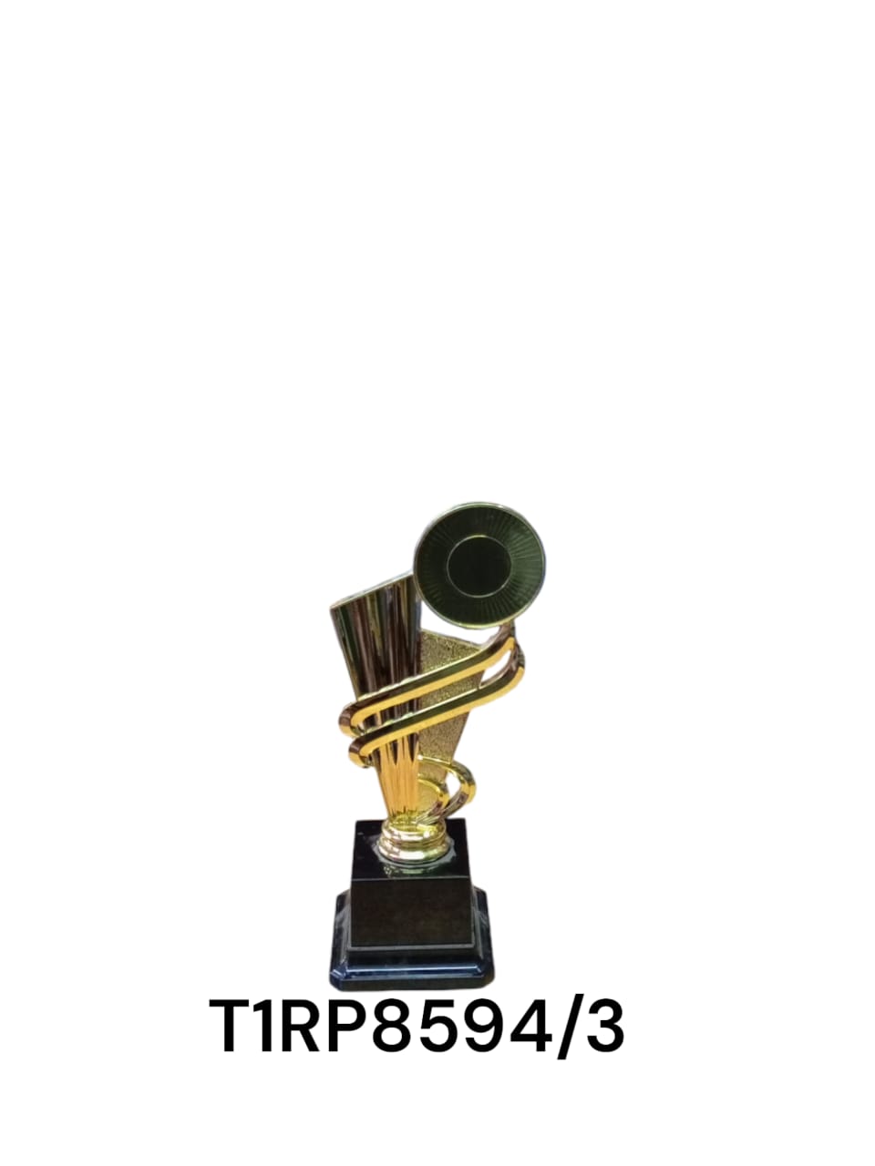TROPHIES (TH)