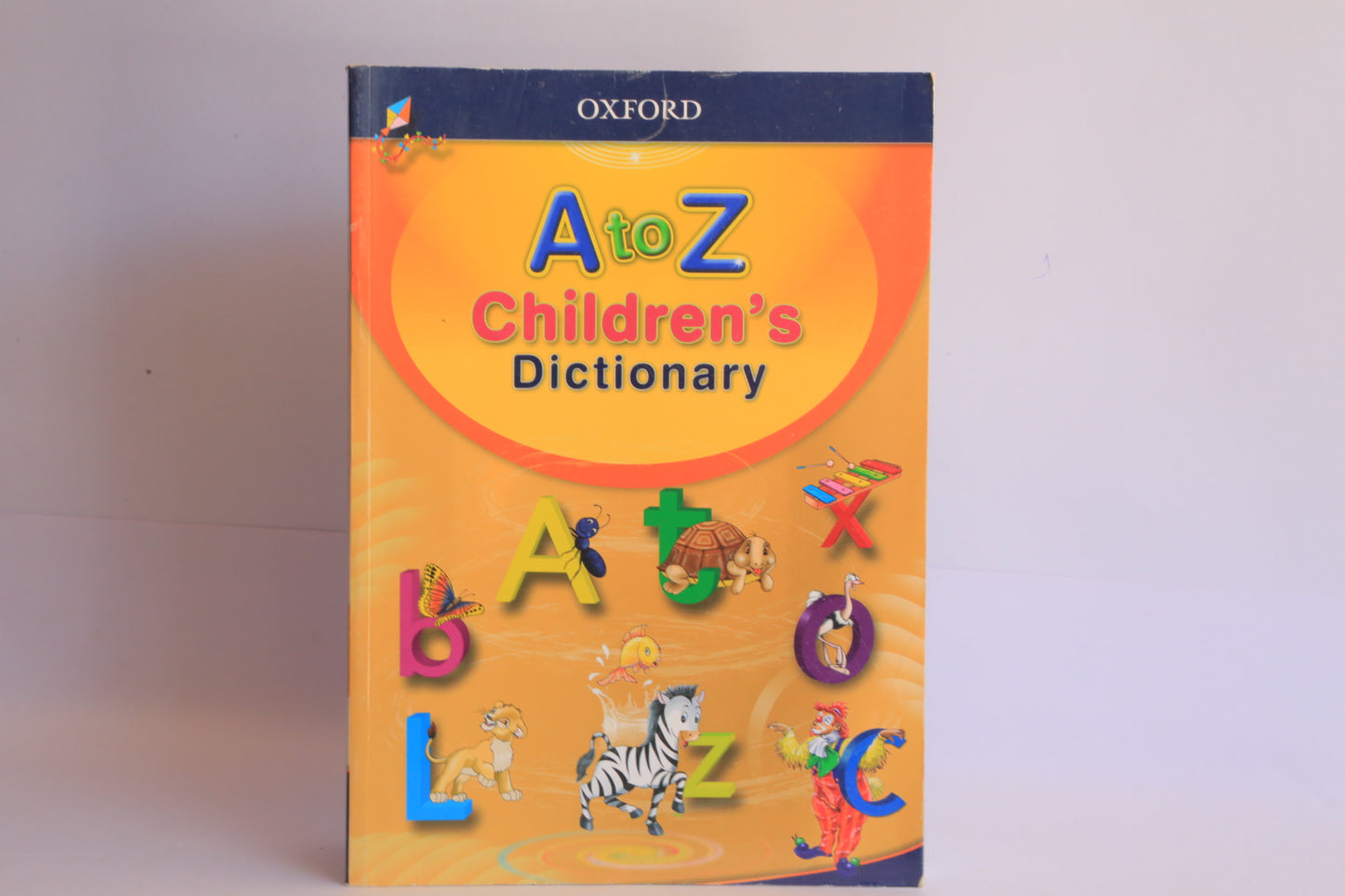 OXFORD A-Z  CHILDREN`S DICTIONARY