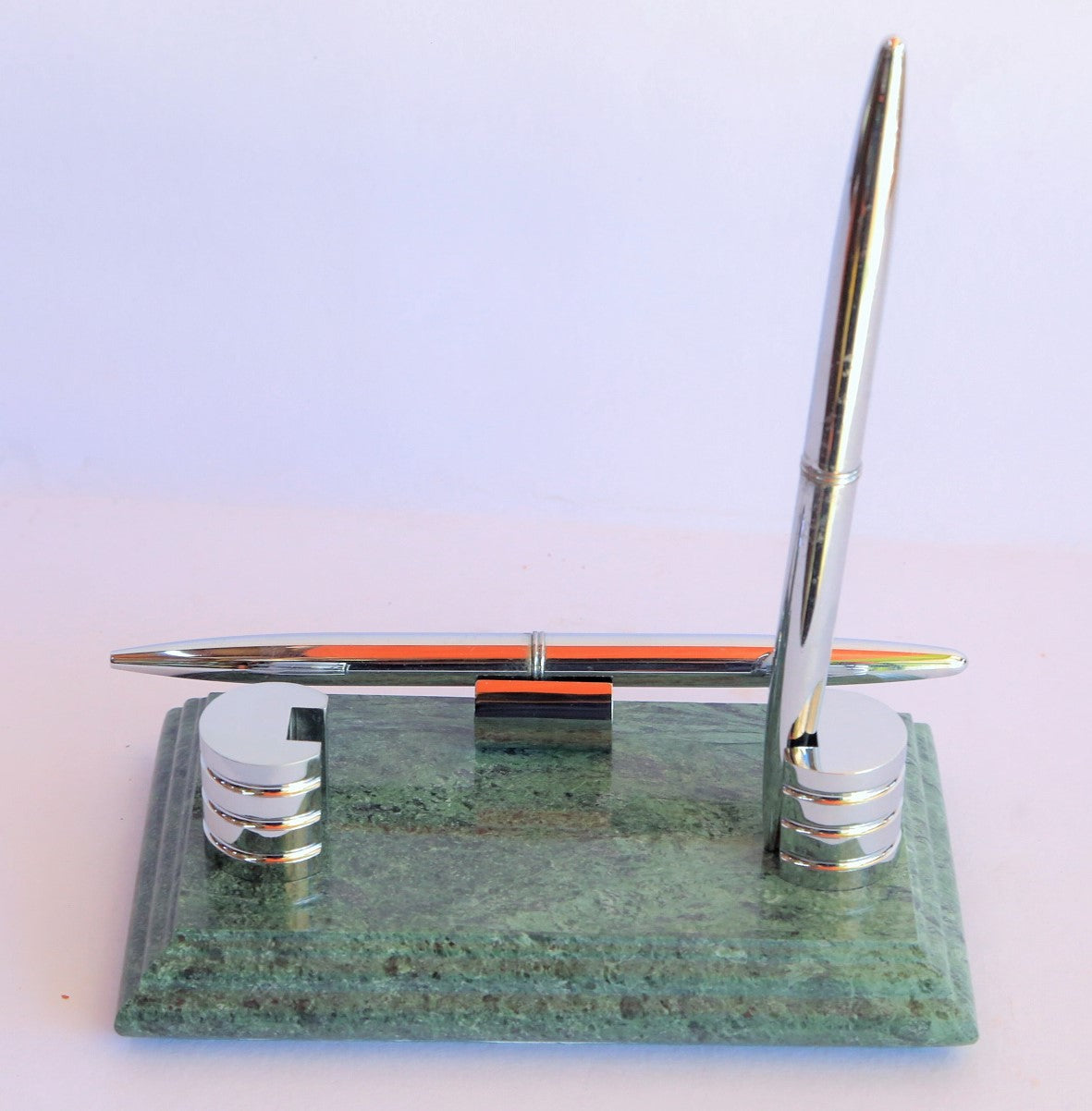 Deluxe Pen Stand